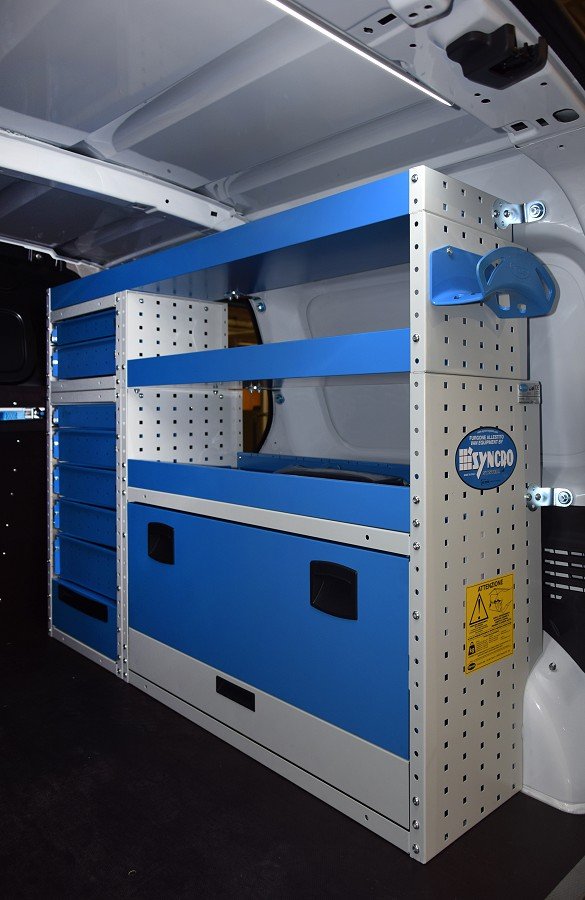 03 Predel z Antino na NV250 Syncro Slovakia