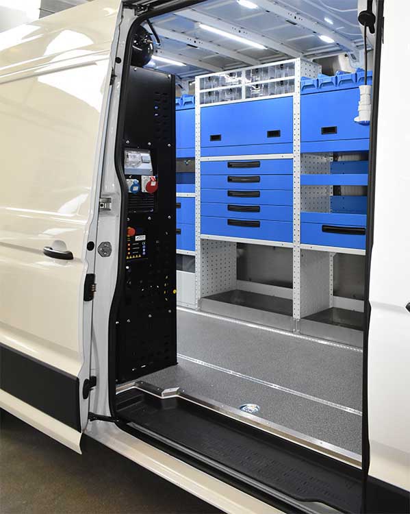 04 Crafter so zariadením kombinovaným generátor – kompresor Syncro Slovensko