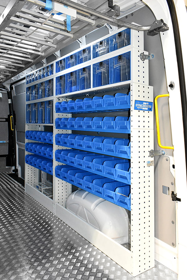 09 optimizira prostor s prilagojenimi rešitvami Syncro System Slovakia