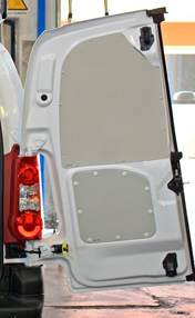 01 ochranné panely pre dvere dodávky Syncro