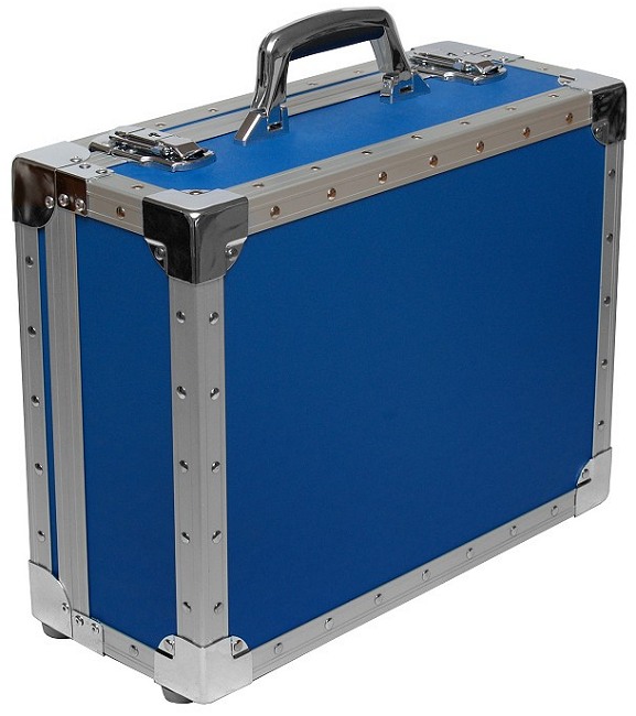 03 Prvky nábytku v dodávke Syncro